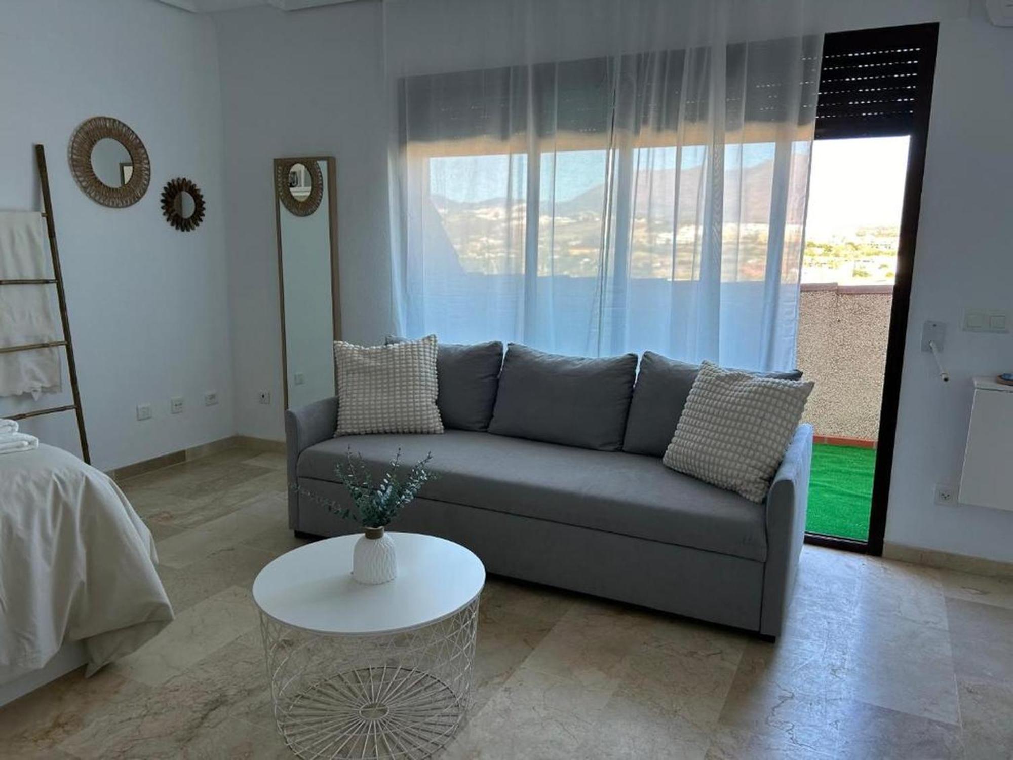 Estudio San Luis De Sabinillas Zewnętrze zdjęcie